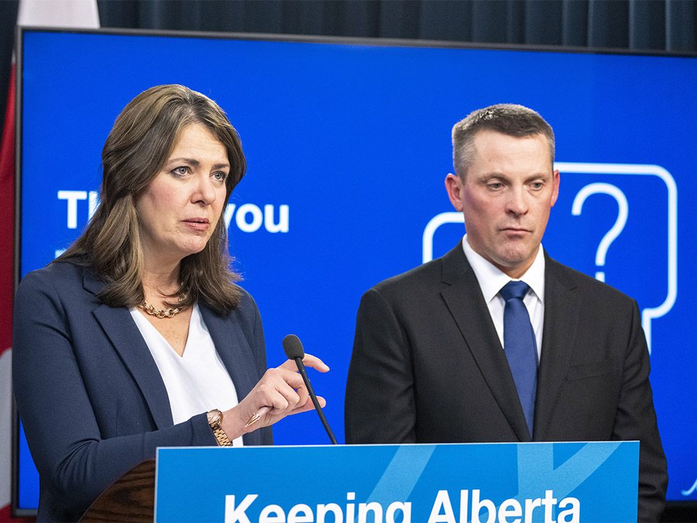 Bell: Smith to Alberta auto insurers — play ball or public insurance