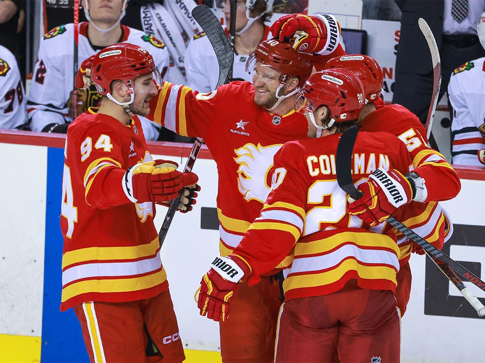 Flames vs Blackhawks