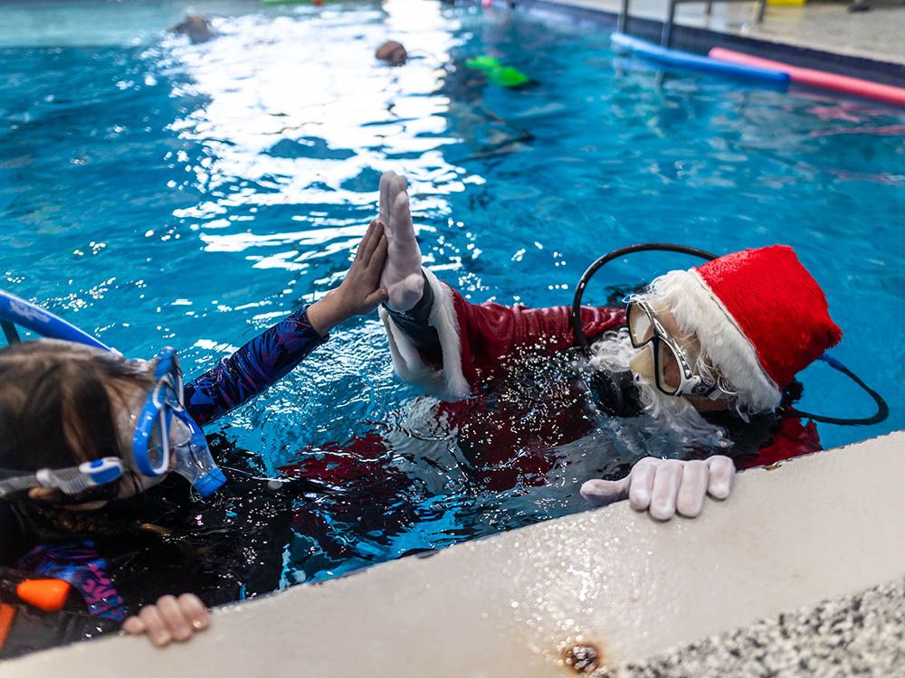 Scuba Santa