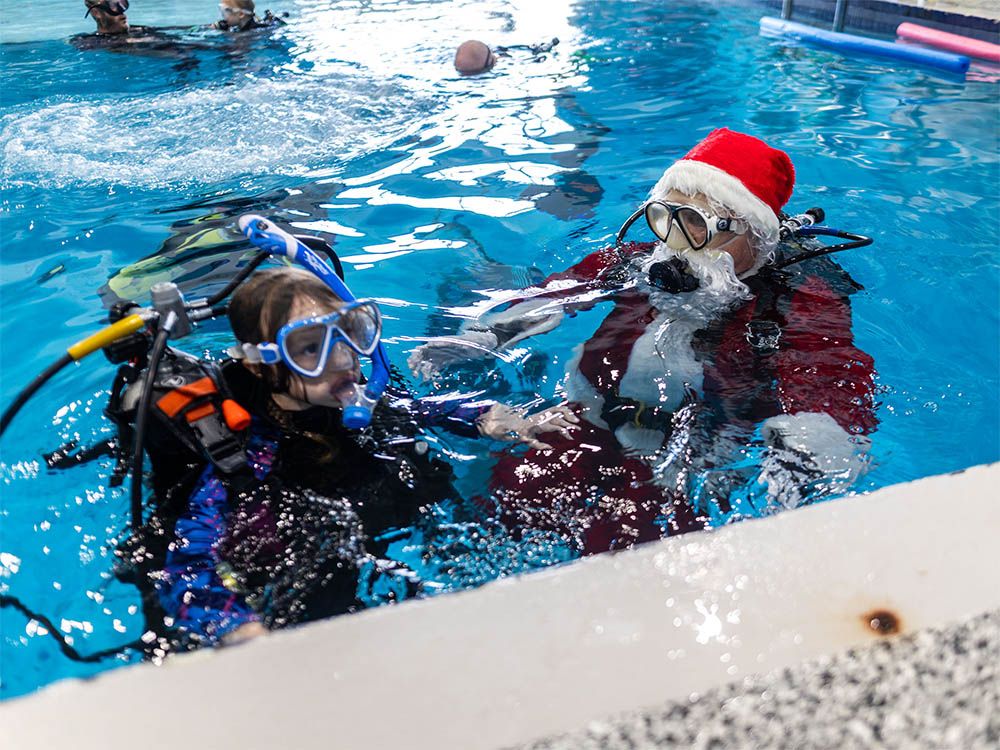 Scuba Santa
