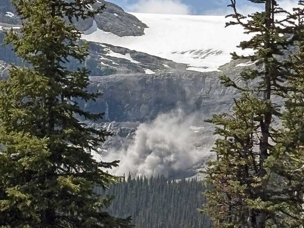 One dead after rockslide near Bow Glacier Falls in Banff National Park