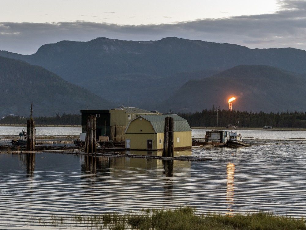Cedar LNG partner signs major commercial deal for $4 billion Kitimat project