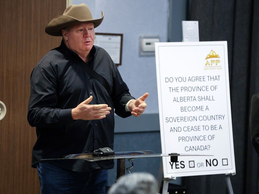 Alberta’s separatist leaders are courting Washington and planning pipelines as they edge closer to a possible referendum on leaving Canada.