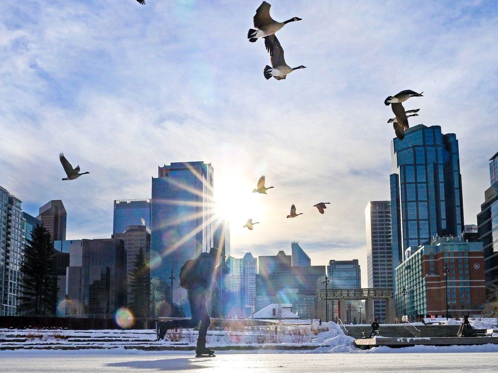 A current cold snap has to do with the placement of the jet stream, explains a Environment and Climate Change Canada meteorologist.