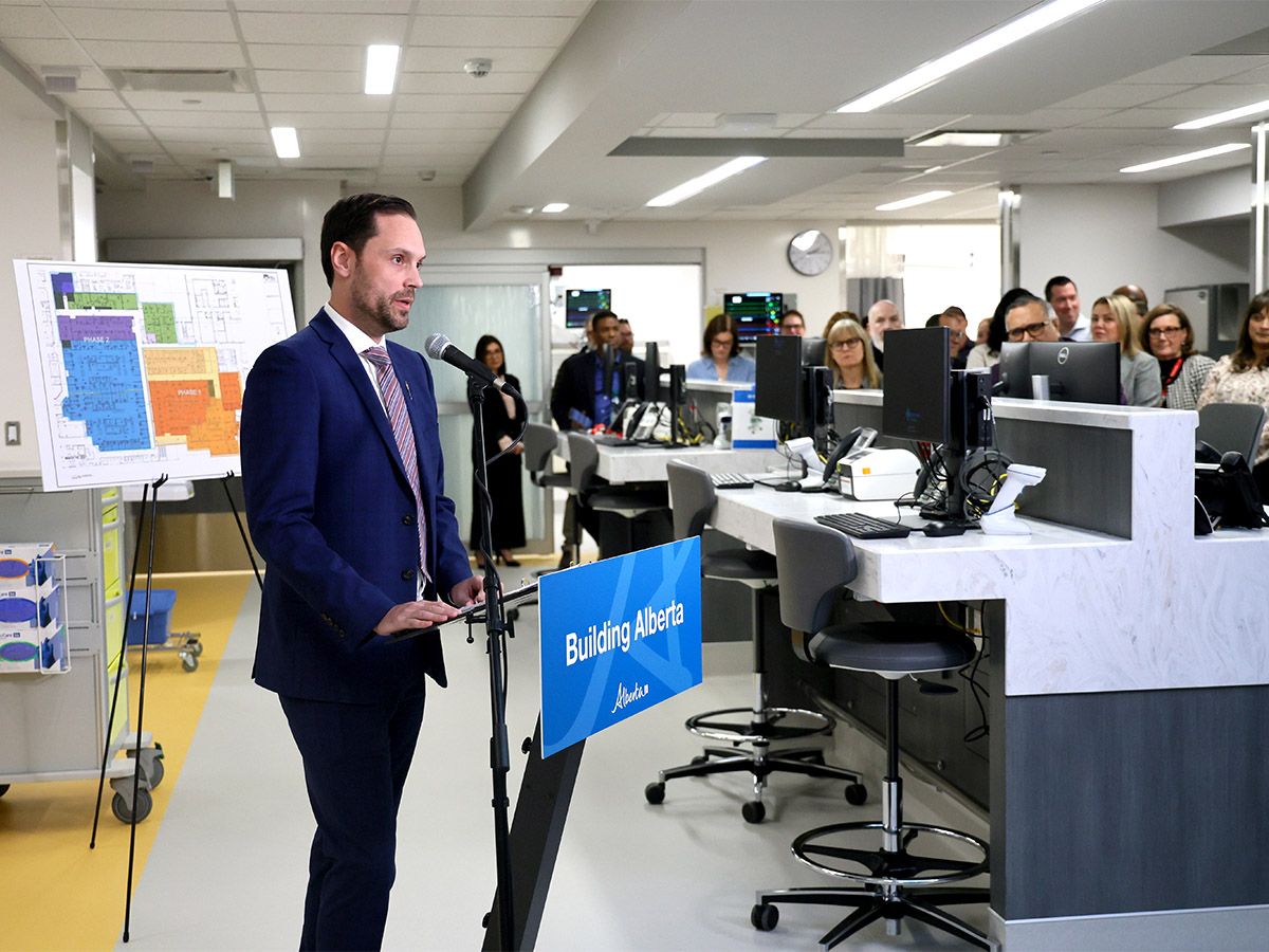 Minister of Hospital and Surgical Health Services Matt Jones