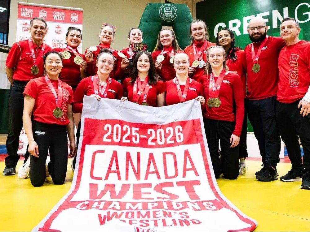 'Special moment': Calgary Dinos women's wrestling team completes Canada West title three-peat