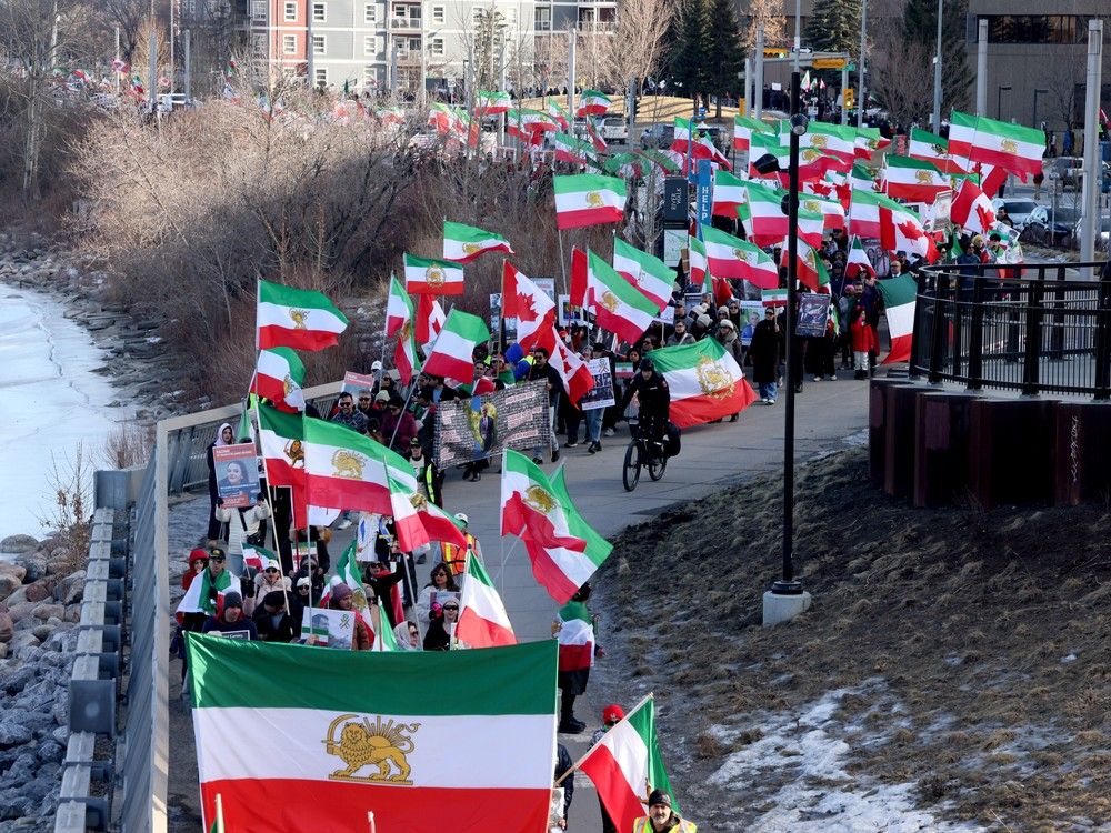 "We're still united, we're still fighting" — Calgarians join global protests against Iranian government