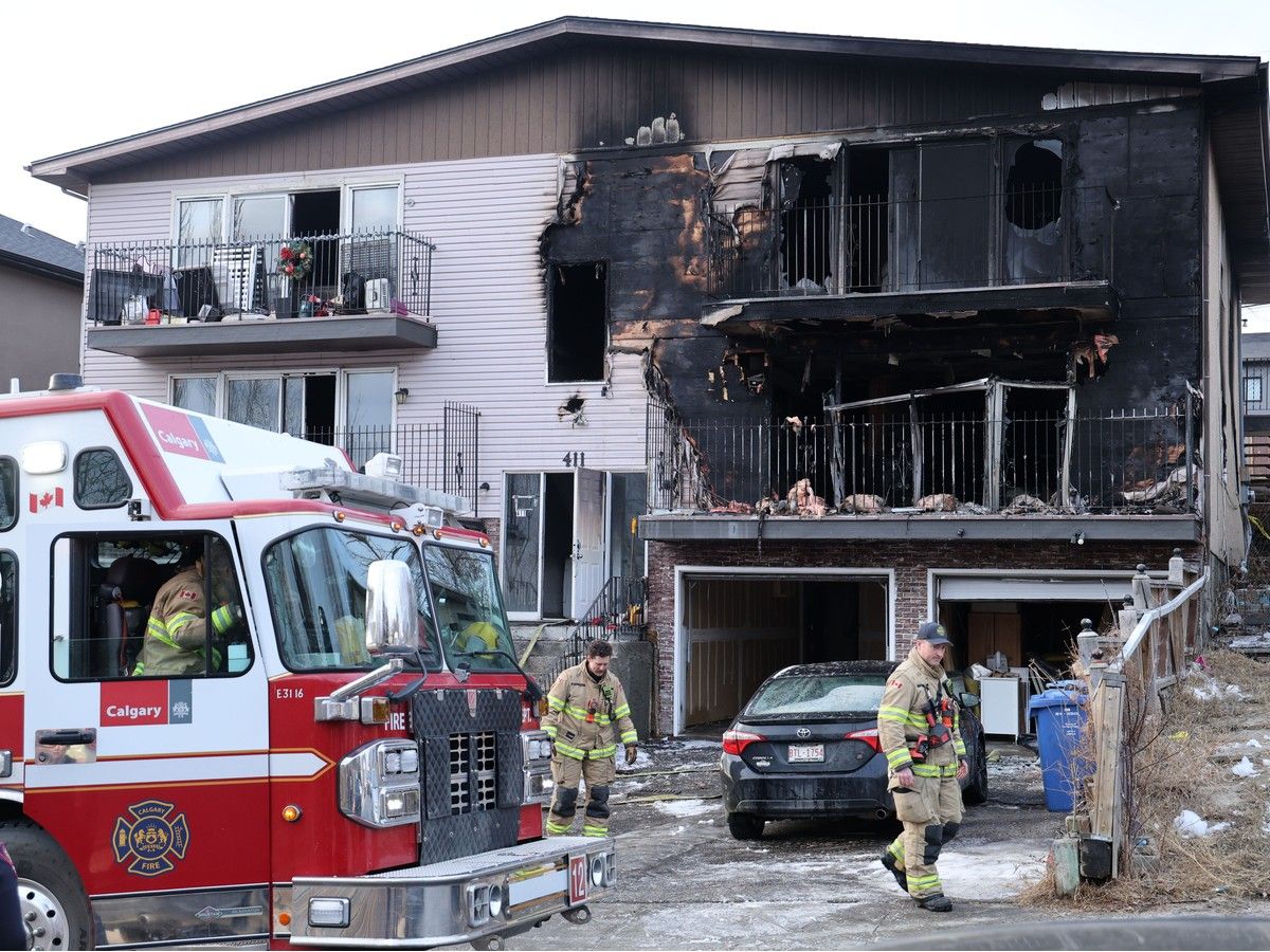 A Monday morning fire in northeast Calgary resulted in the evacuation of a housing complex and one person experiencing minor injuries.