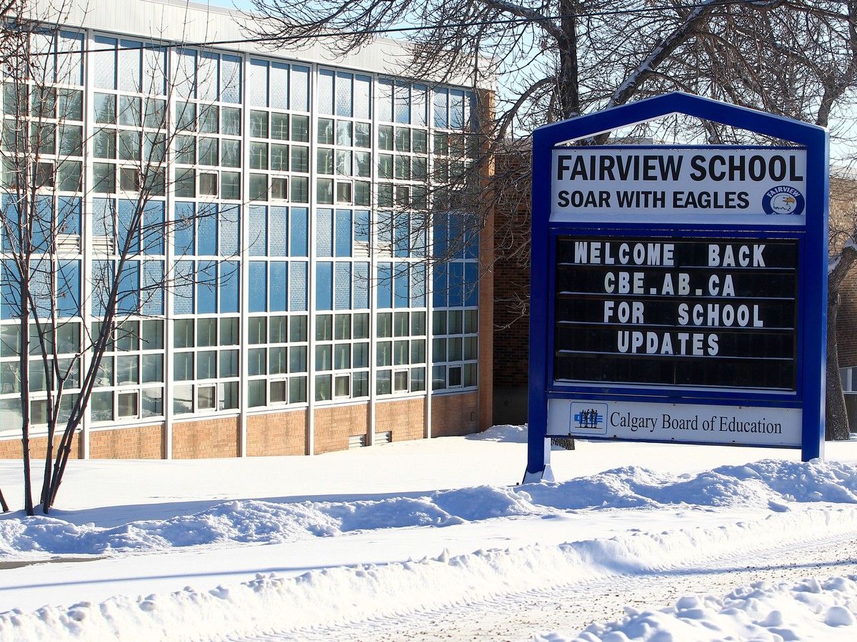 Calgary's public school board is trying to clear the air over a social media post regarding how a southwest school is accommodating Muslim students observing Ramadan. 