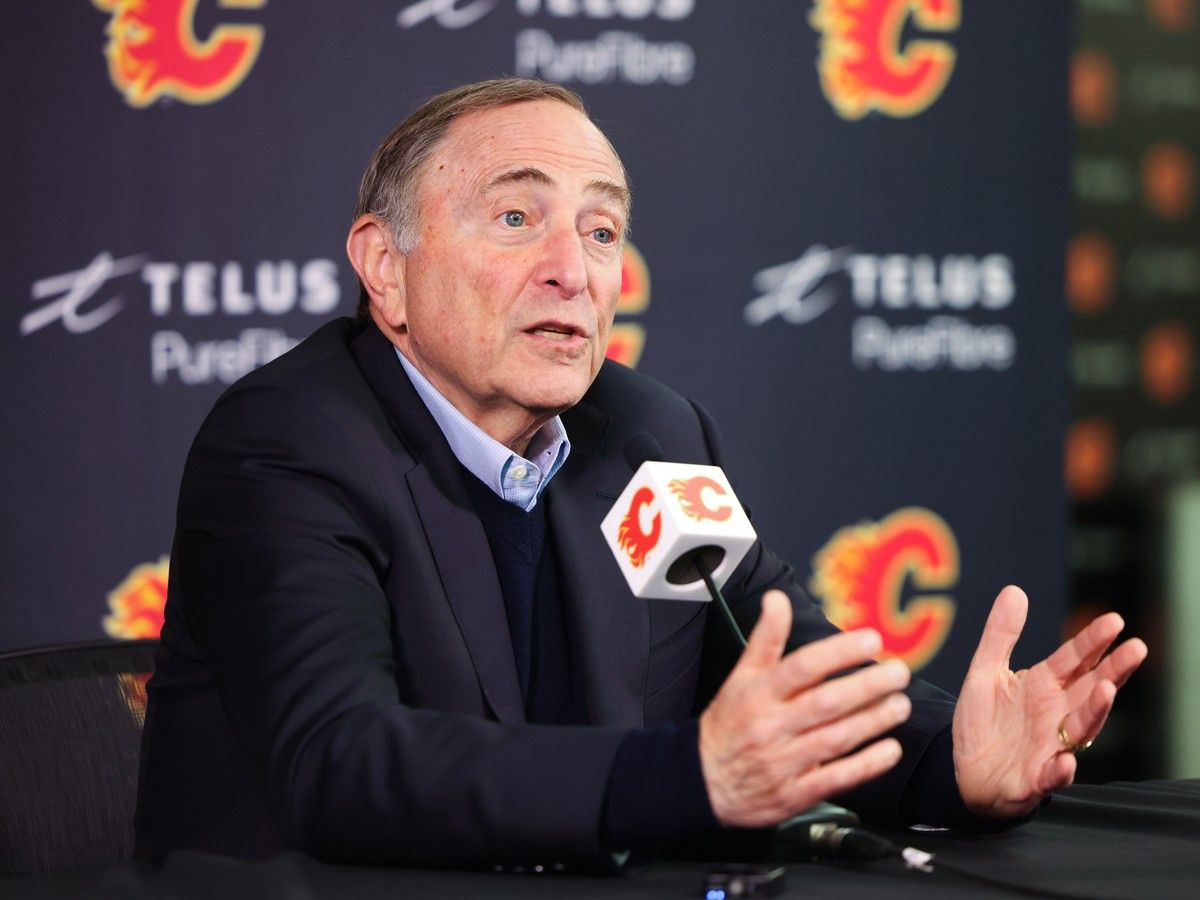 NHL commissioner Gary Bettman confirms Calgary-Edmonton World Cup bid