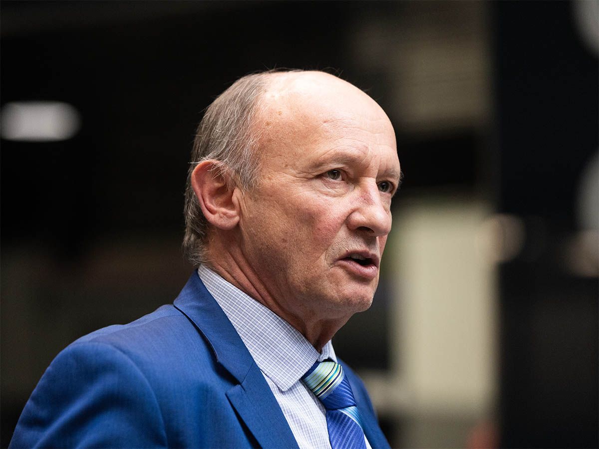 Calgary city council overwhelmingly rejected a land use application Tuesday that sought to bring a charter school to a northeast business park, citing safety concerns and the proposed school site's proximity to heavy industrial uses. 