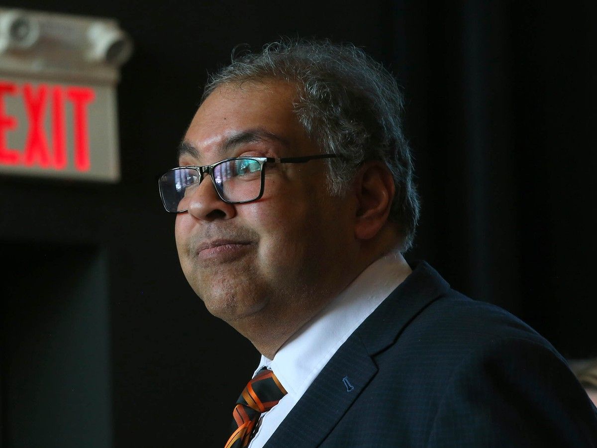 Alberta NDP Leader Naheed Nenshi's popularity falling in polls. Why?