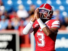 Vernon Adams Jr.