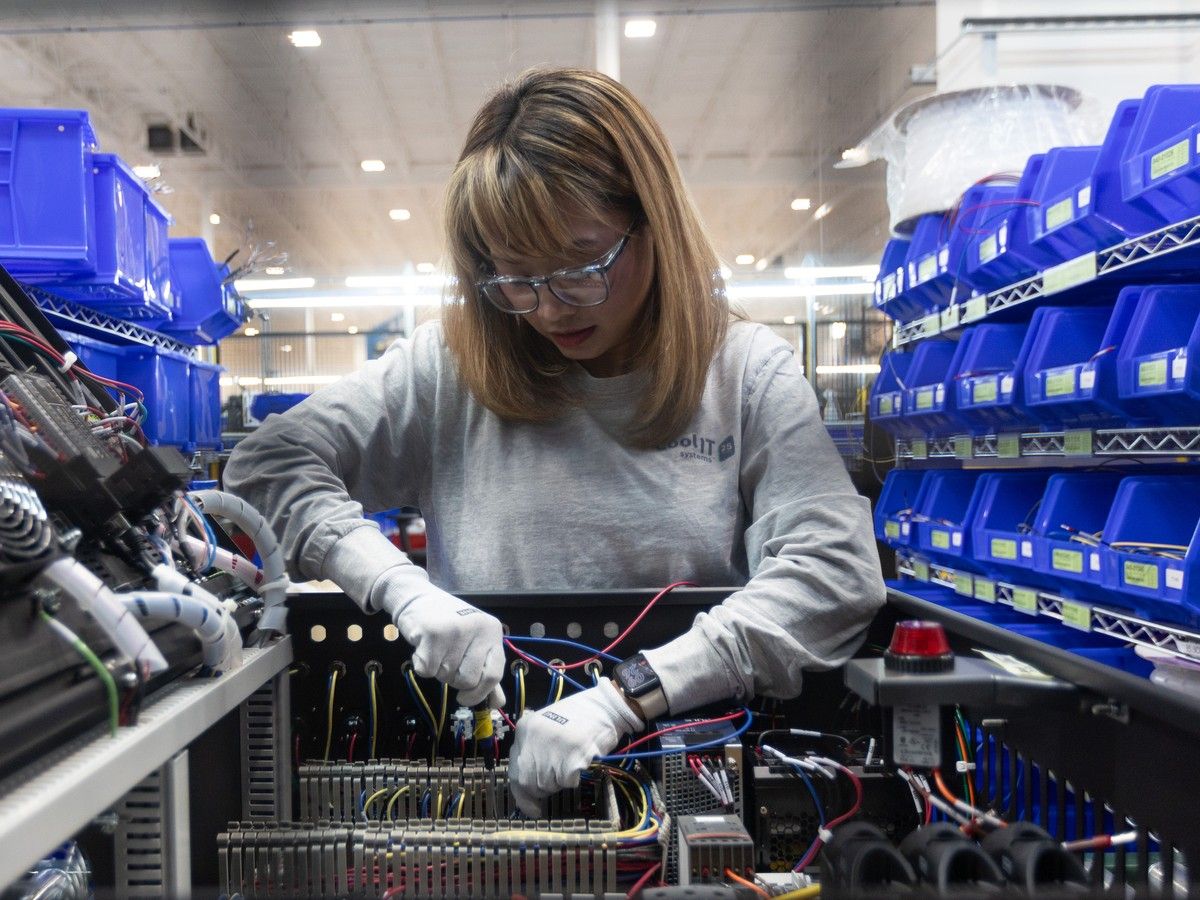 AI data centre rush feeds expansion, hiring spree at Calgary tech darling CoolIT