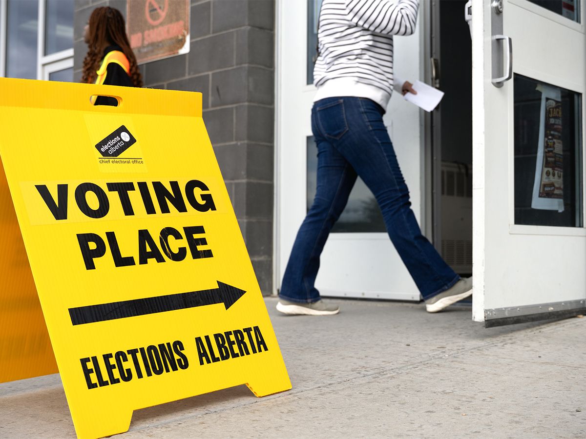 Political observers say the Calgary-Shaw byelection offers a glimpse into Calgary's political leanings ahead of the next provincial election
