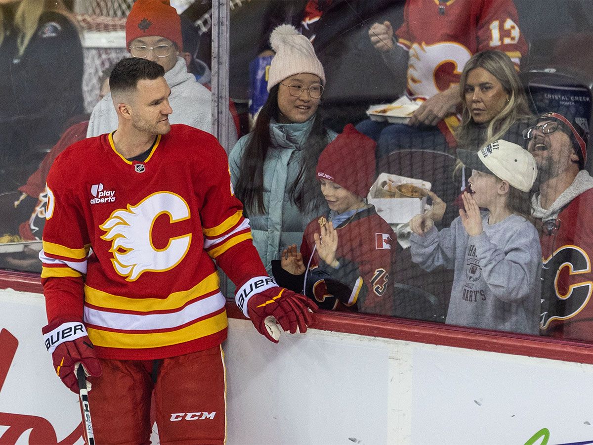 Jonathan Huberdeau to miss start of Calgary Flames season, but recovery going well
