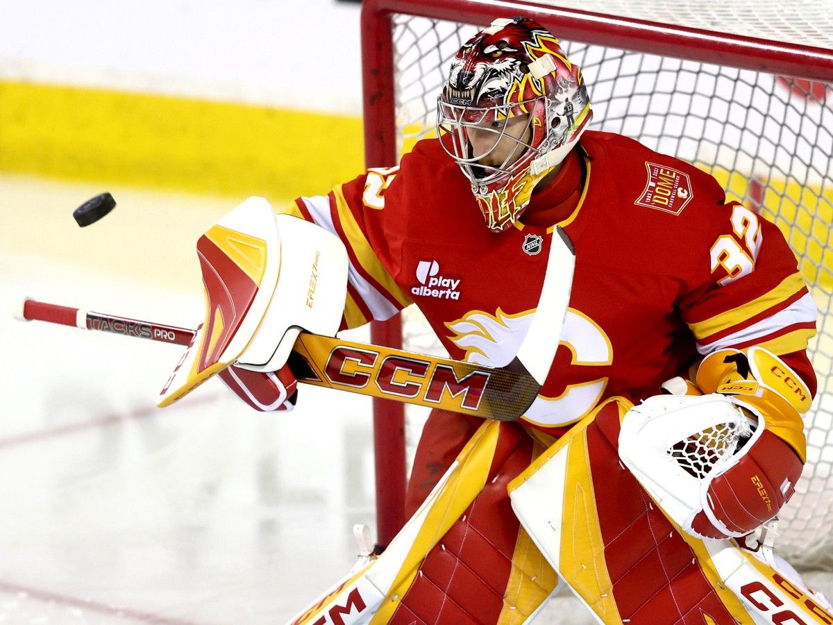 Flames goalie Dustin Wolf
