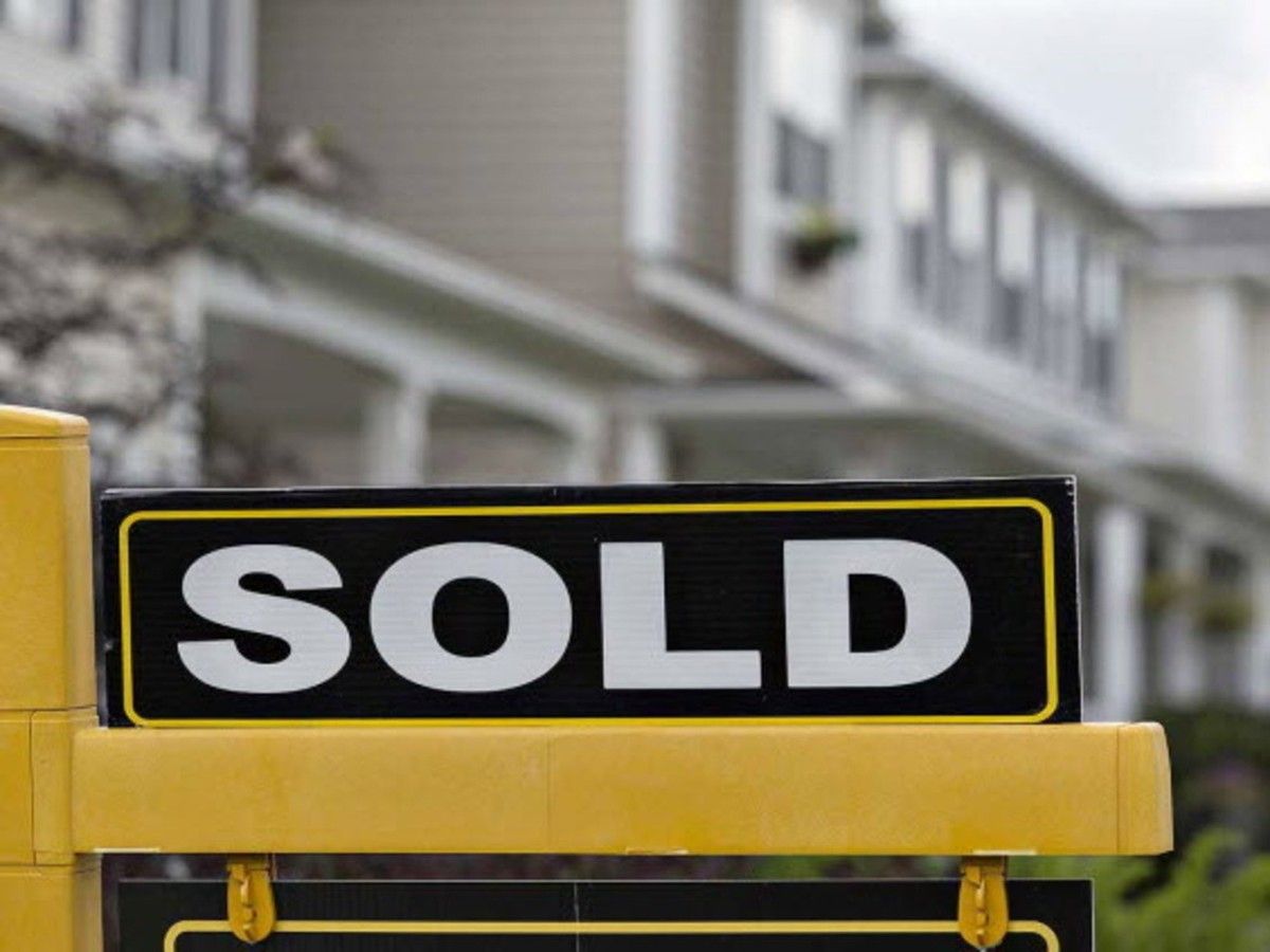 Home prices fall or remains mostly flat in most areas near Calgary ...