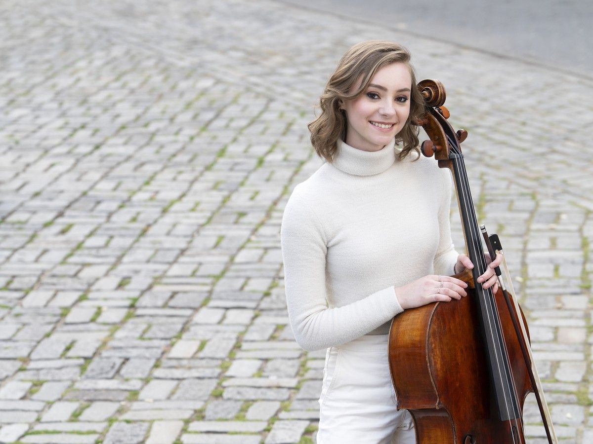 Luka Coetzee, cello