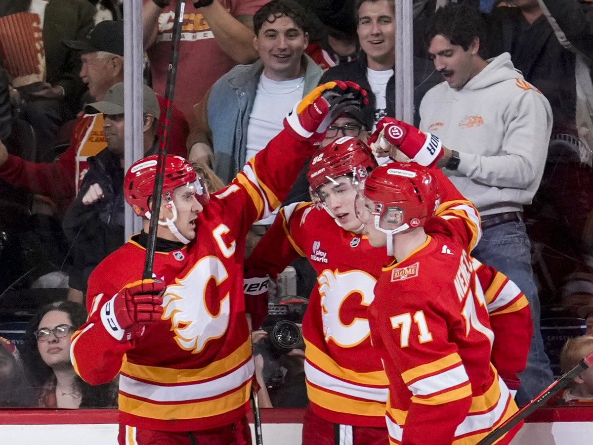 Calgary Flames vs. Carolina Hurricanes