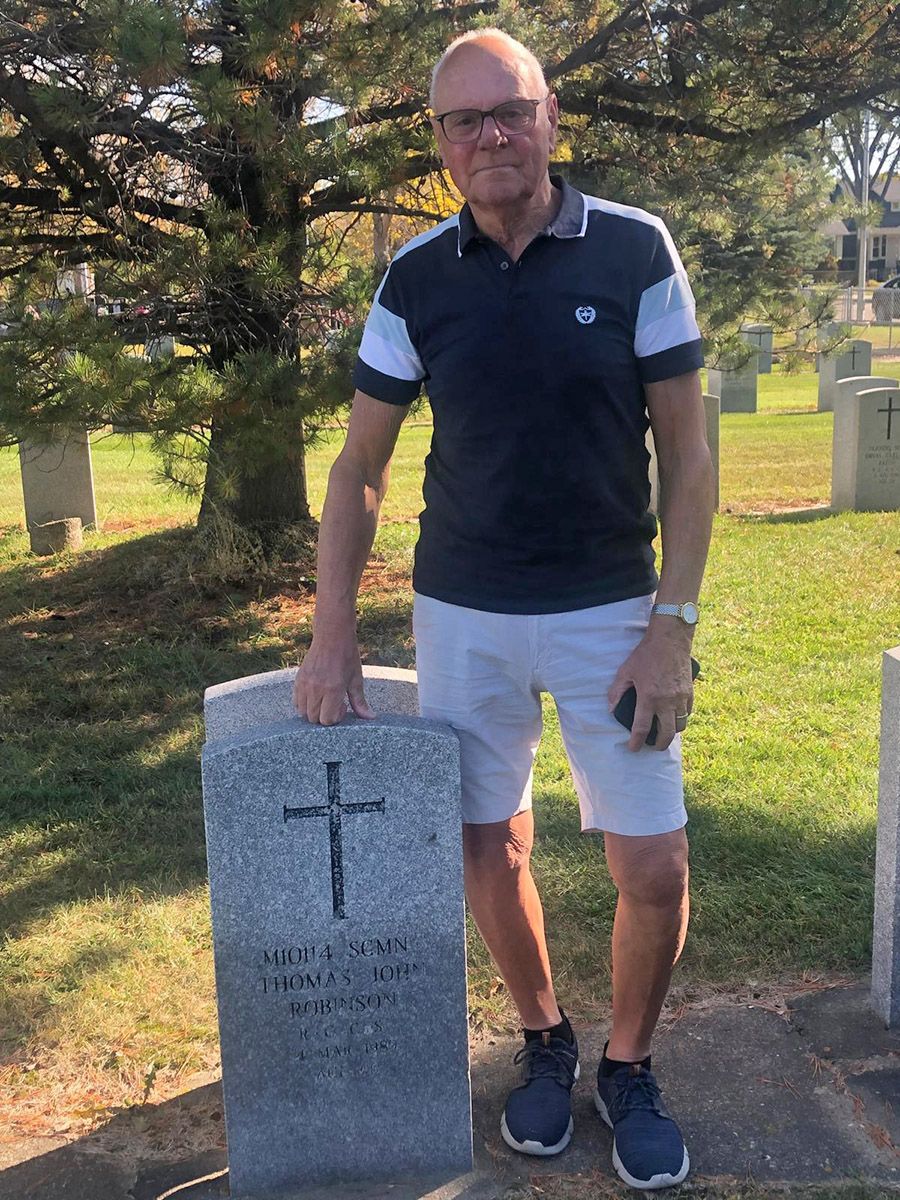 Tom Robinson gravesite