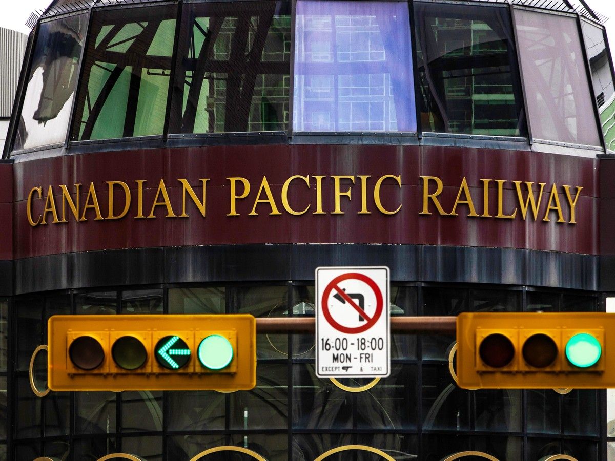 Canada’s largest railways – economic bellwethers – track double-digit revenue growth