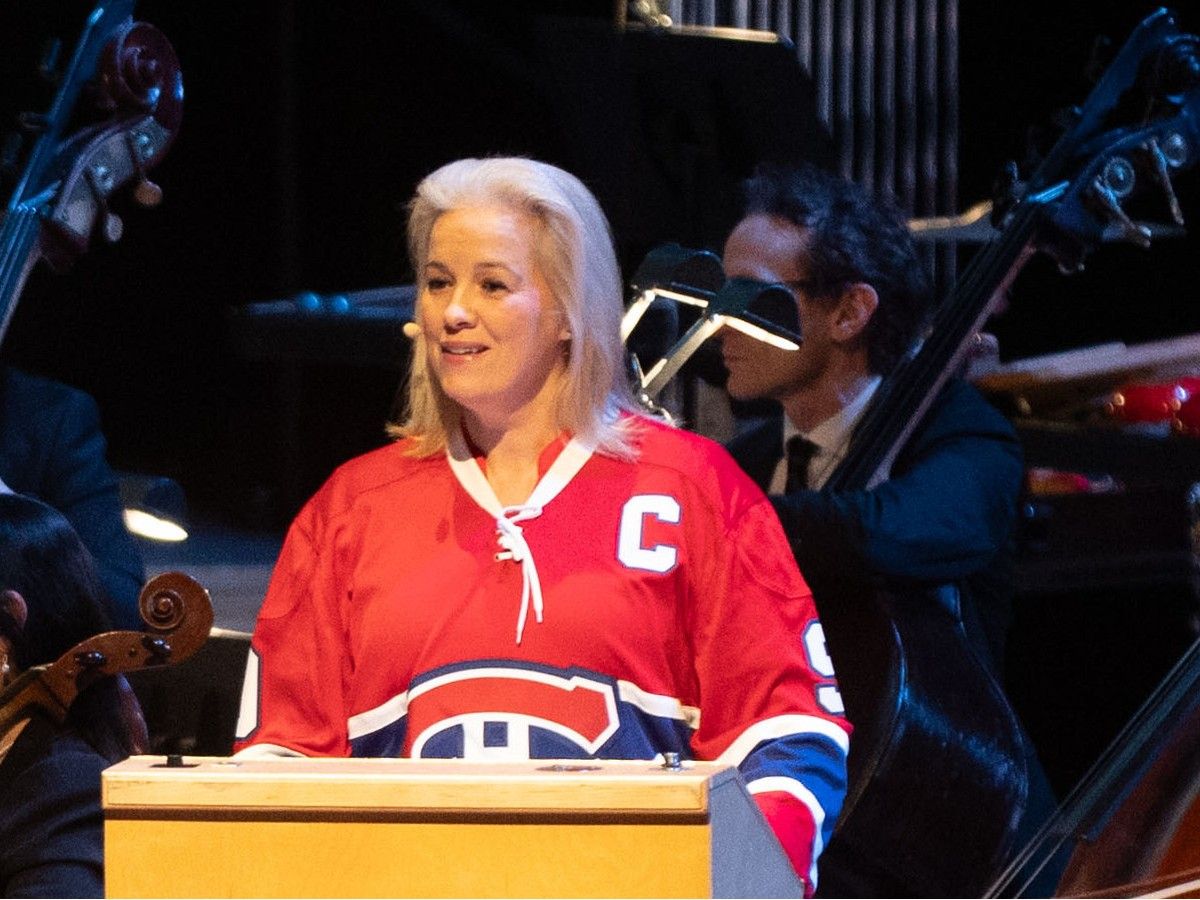 Cassie Campbell-Pascall: Women's hockey 'is in good hands'