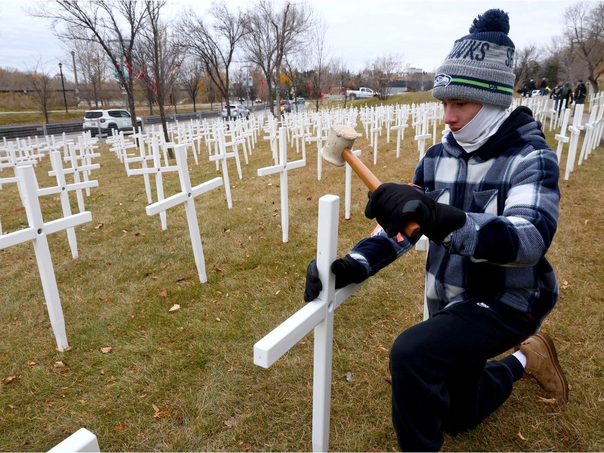 Crosses Kid 25