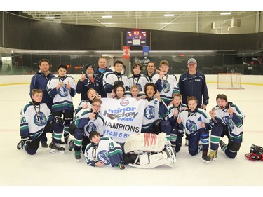 Mavericks 4 took the Bantam 6 Blue division at Esso Minor Hockey Week.