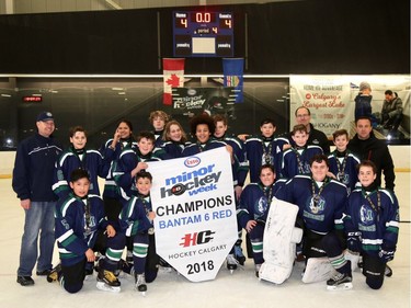 Mavericks 5 triumphed in the Bantam 6 Red division at Esso Minor Hockey Week, which ended on Saturday.