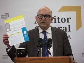 Alberta's Auditor General Merwan Saher releases a commentary on Putting Alberta's Financial Future in Focus. Taken on Thursday, April 19, 2018 in Edmonton. Greg  Southam / Postmedia