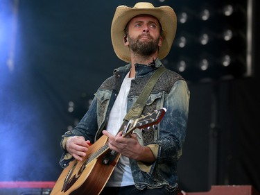 Country artist Dean Brody performs on day two of the 3rd annual Country Thunder music festival held at Prairie Winds Park in northeast Calgary Saturday, August 18, 2018. Dean Pilling/Postmedia