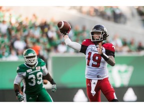 Calgary Stampeders quarterback Bo Levi Mitchell (19) throws the ball during first half CFL action against the Saskatchewan Roughriders, in Regina on Sunday, August 19, 2018.