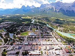 Downtown Canmore, Alta. as the Canada Day parade on July 1, 2015 makes its way along Main Street. Malcolm Carmichael/Alpine Peak Photography ORG XMIT: POS1607150017314641