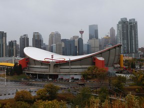 Negotiations continue between the Calgary Flames and city council on a deal to replace the Saddledome with a new arena.