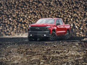 The good news this summer: When you’re hauling your mountain bike (or even your camp and fishing gear or kayak) to a favourite destination, you can own the province’s rugged trails and rural backroads in a 2019 Chevrolet Silverado Custom Trail Boss.