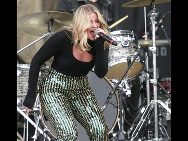 Lauren Alaina performs on the second day of the Country Thunder music festival, held at Prairie Winds Park in Calgary Saturday, August 17, 2019. Dean Pilling/Postmedia