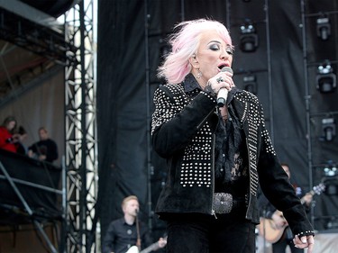 Country musician Tanya Tucker performs on the first day of the Country Thunder music festival, held at Prairie Winds Park in Calgary Friday, August 16, 2019. Dean Pilling/Postmedia