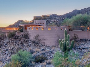 Franl Lloyd Wright's Norman Lykes house - his last residential design