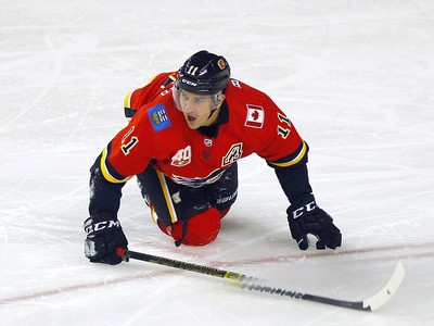 Flyers 5, Blackhawks 4: Travis Konecny shines as Justin Braun likely plays  final game - Broad Street Hockey