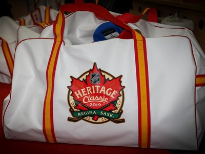 Flames honor 1989 Stanley Cup win with Heritage Classic jerseys
