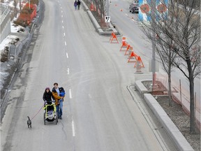 The City of Calgary shut down a section of Memorial Drive for social distancing in Calgary on Saturday, March 28, 2020. Darren Makowichuk/Postmedia