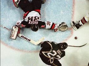 Coming up this week on Sportsnet’s flashback series is Brett Hull’s skate-in-the-crease OT goal that gave the Stars the 1999 Stanley Cup over Dominik Hasek and the Sabres,. AP FILES