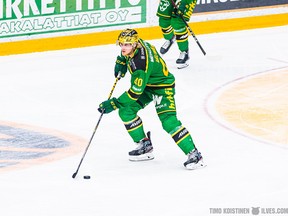 Calgary Flames prospect Juuso Valimaki wears the golden helmet — a tradition in Finland’s Liiga to signify the leading scorer on each team — during game action on Oct. 20, 2020. The 22-year-old Valimaki is on loan to Tampereen Ilves until the NHL resumes for the 2020-21 campaign.