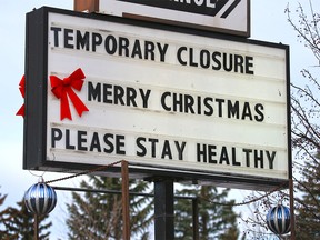 A temporary closure sign on the Royal Canadian Legion Branch 275. The sign was photographed on Tuesday, Dec. 8, 2020.