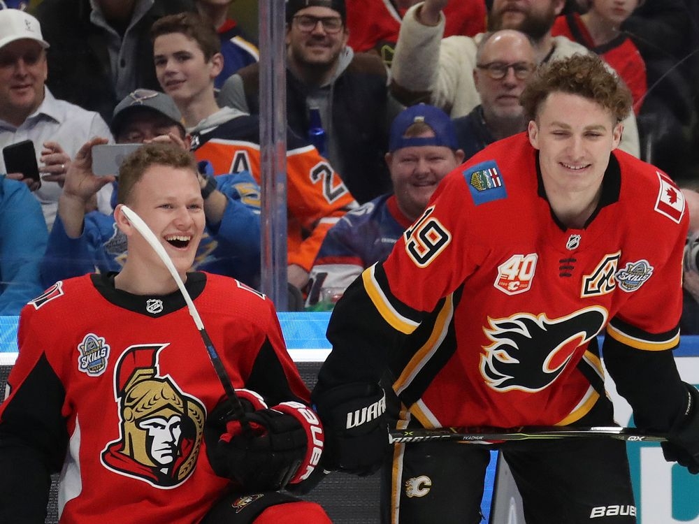 Brady Tkachuk cheers on his brother, Flames in Game 4 