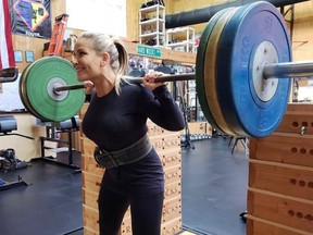 Nattie powerlifting at Hard Nock’s South.