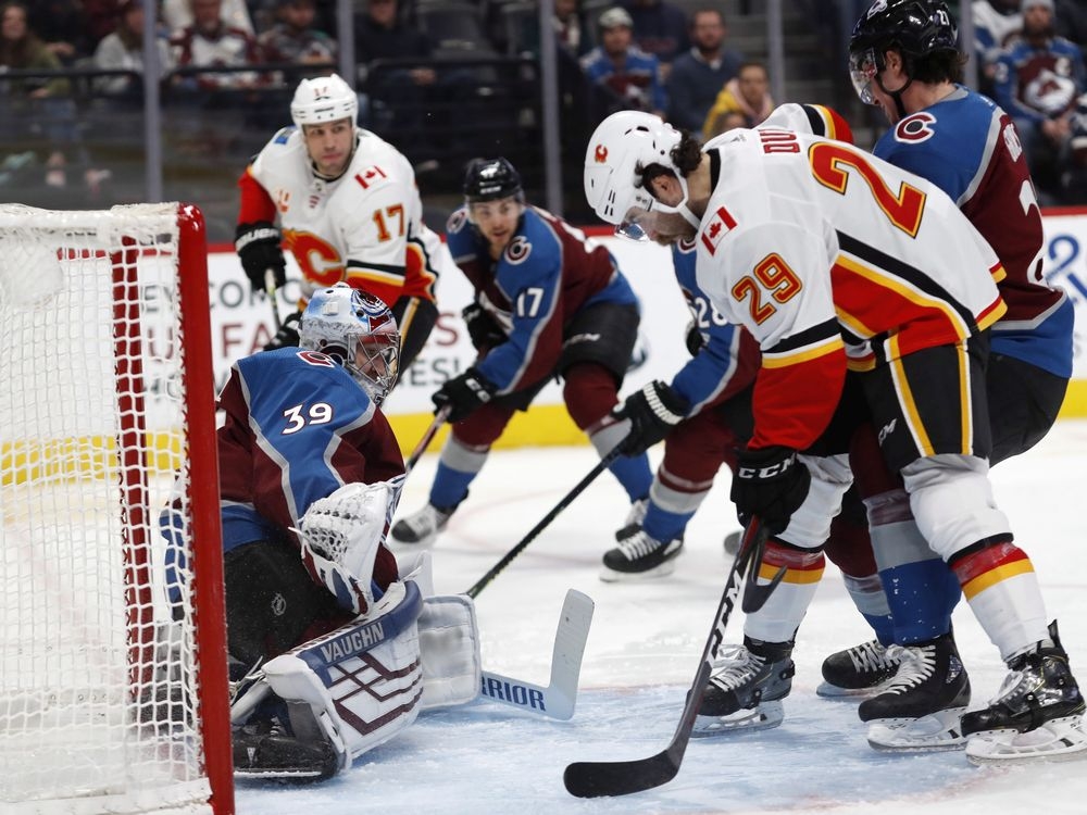 Game Night: Flames at Avalanche