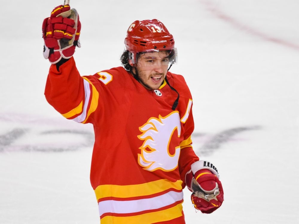 Report: Flames not expected to reach agreement with Johnny Gaudreau