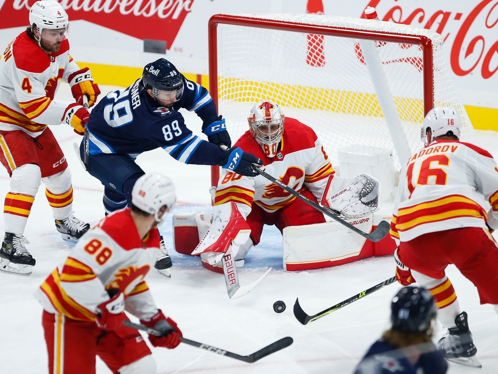 Preseason: Flames at Jets Tickets in Winnipeg (Canada Life Centre